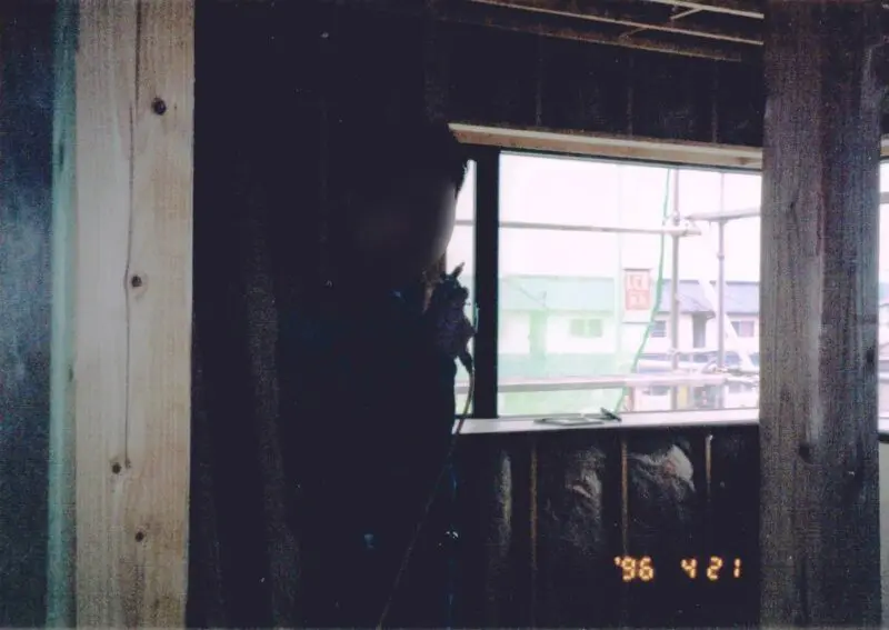 室内_二階出窓部屋