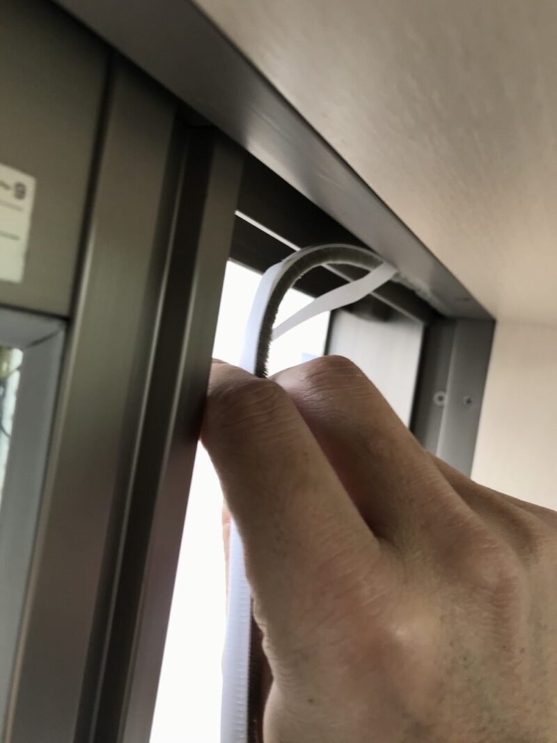 11_上枠モヘア貼り始め_IMG_9904