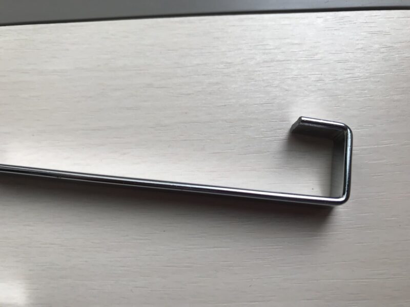 05_07_IMG_0002_カギ型金具切断できた