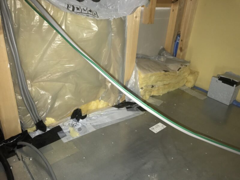 28_00_IMG_0116_グラスウール