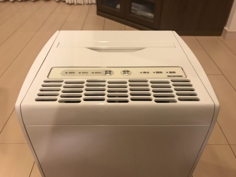 0700_IMG_9842_IJC-56_除湿機_操作ボタン